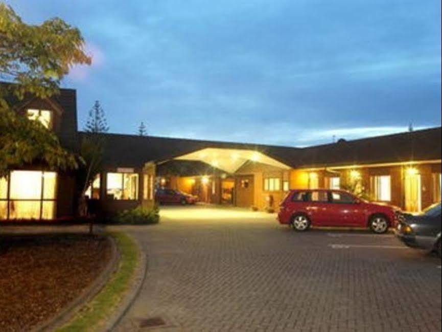 Champers Motor Lodge Gisborne Bagian luar foto